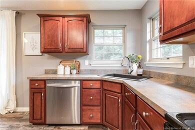 4148 Andrew Dr, Floyds Knobs, IN 47119 - photo 7