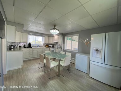 511 N Rebecca Ave, Scranton, PA 18504 - photo 5