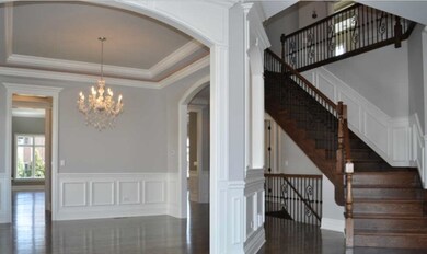 437 S Hill Ave, Elmhurst, IL 60126 - photo 2