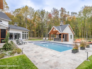 Modern Farmhouse