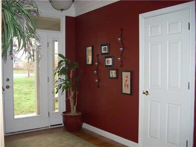 5353 Oakbrook Place, Plainfield, IN 46168 - photo 4