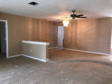 LARGE RAISED DINING AREA