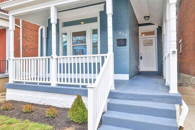 003-Entrance