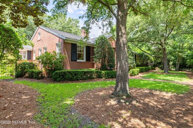 1678 Pine Grove Ave, Jacksonville, FL 32205 - photo 5