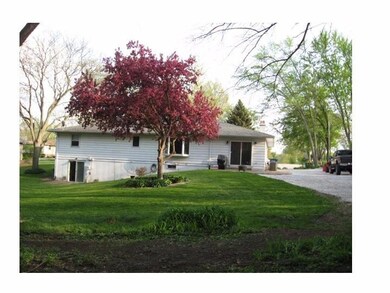 355 Chateau Dr, La Porte, IN 46350 - photo 3