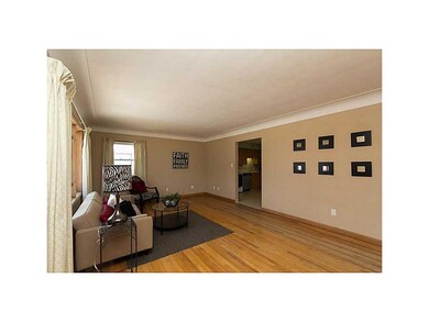 Living Room-L1.