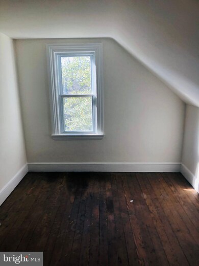 122 N Dupont Rd, Wilmington, DE 19805 - photo 7