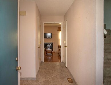 6633 Noland Rd, Shawnee, KS 66216 - photo 5