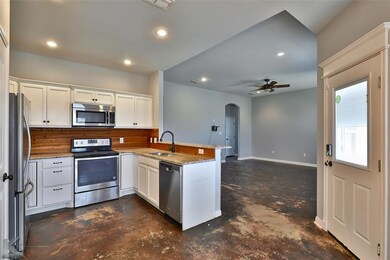 379 Foxtrot Ln, Potosi, TX 79602 - photo 2