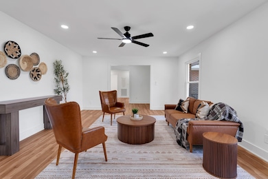 518 Sharondale Dr, Tullahoma, TN 37388 - photo 3