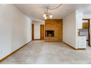 18691 Old River Dr, West Linn, OR 97068 - photo 7