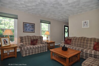 8 Long Ct, Cranston, RI 02920 - photo 4