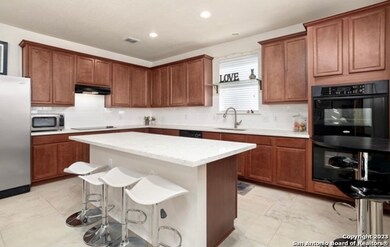 8003 Cooper Mill, San Antonio, TX 78255 - photo 5