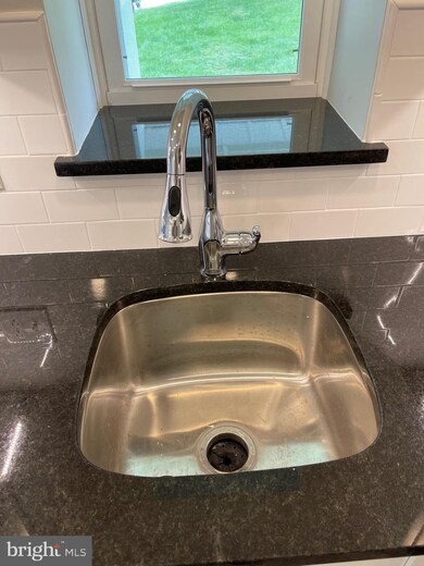 230 S And k St, Spring City, PA 19475 - photo 7