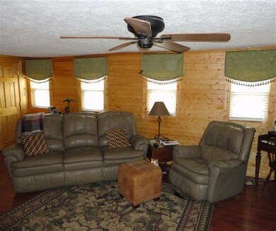 2872 Bardstown Rd, Lawrenceburg, KY 40342 - photo 7