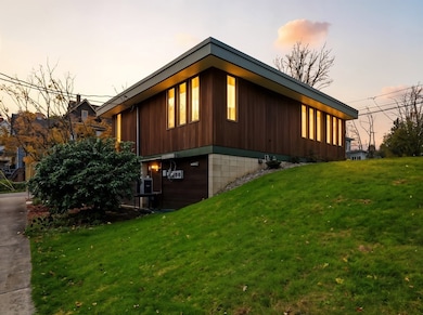 204 York Ave, Towanda, PA 18848 - photo 2