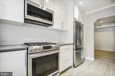 205 Skyhill Rd unit 3, Alexandria, VA 22314 - photo 7