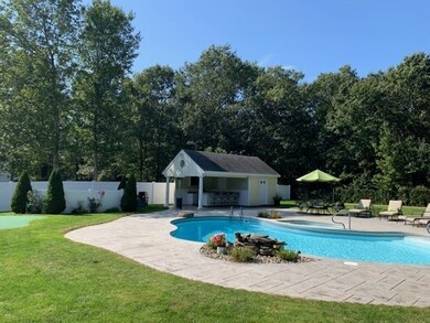 4 Carriage House Ln, Mansfield, MA 02048 - photo 5