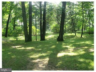 121 Old Beekman Rd, Monmouth Junction, NJ 08852 - photo 3