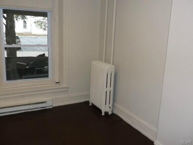 846 W Walnut St unit 1, Allentown, PA 18102 - photo 3