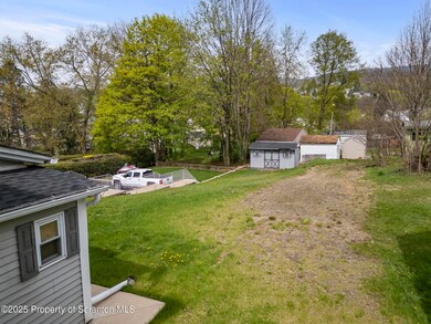 1227 Main St, Scranton, PA 18519 - photo 5