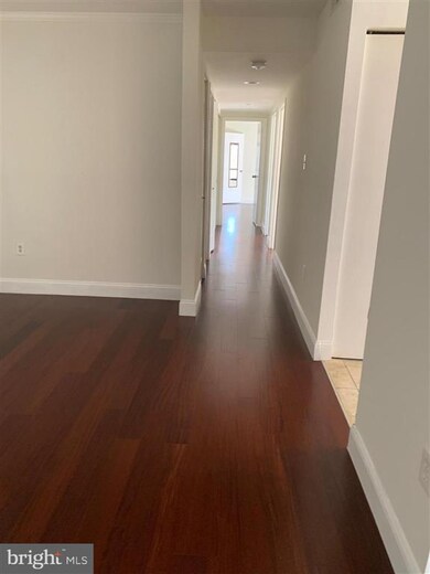 423 Christopher Ave unit 26, Gaithersburg, MD 20879 - photo 5