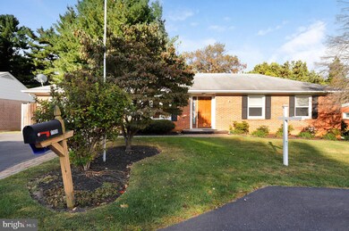 11908 Phylane Dr, Hagerstown, MD 21742 - photo 2