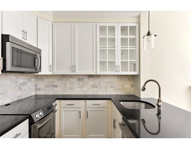 94 Pembroke St unit 4, Boston, MA 02118 - photo 5