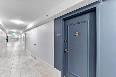 Maison Grande unit 828, Miami Beach, FL 33140 - photo 2