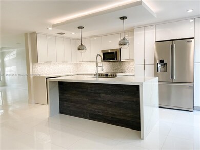 5023 NW 114th Ct, Doral, FL 33178 - photo 3