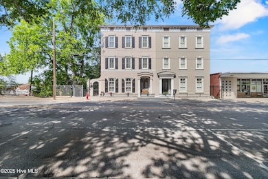 2_front exterior