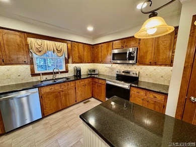 99 Lakepoint Dr, Clarksville, VA 23927 - photo 4