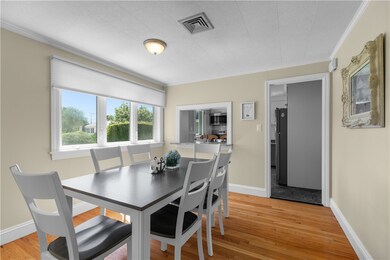 165 Reservoir Rd, Middletown, RI 02842 - photo 6