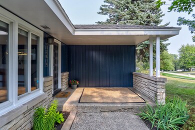 18019 Mohawk Dr, Spring Lake-7