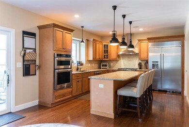 12 Schoolhouse Rd unit 12, Londonderry, NH 03053 - photo 2