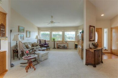 2567 Ashwood Ct, Medford, OR 97504 - photo 5