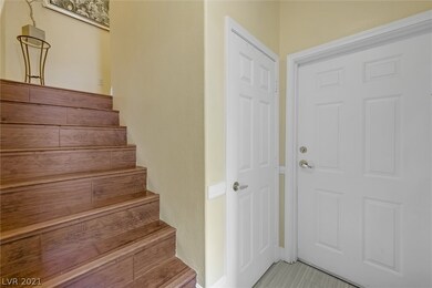 1601 Crimson Hills Dr unit 204, Las Vegas, NV 89128 - photo 4