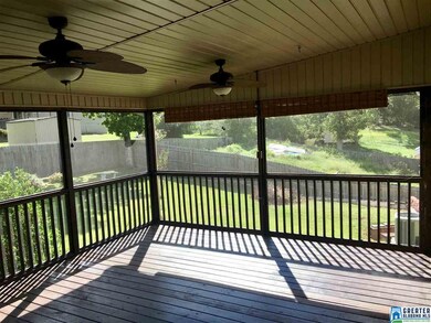 811 Country View Dr, Center Point, AL 35215 - photo 4