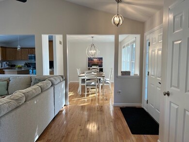 65 Carriage Trail, Middletown, RI 02842 - photo 5