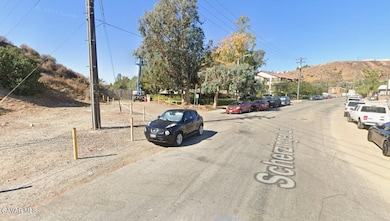 17930 Scherzinger Ln, Santa Clarita, CA 91387 - photo 2