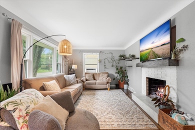 2233 17th Ave E, Saint Paul, MN 55109 - photo 4