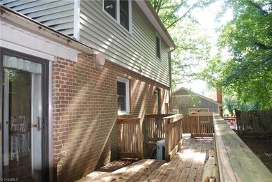 2121 Three Meadows Rd, Greensboro, NC 27455 - photo 4