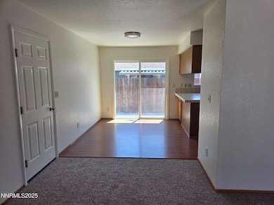 507 Travis Dr dining room