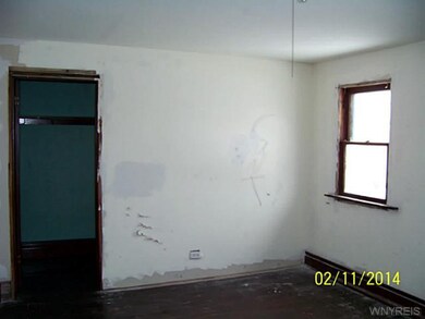 Bedroom 2ND FLOOR BEDROOM 1