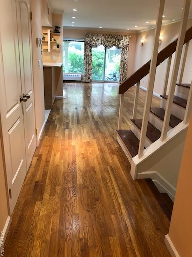 12-31 Robin Ln unit Triplex, Bayside, NY 11360 - photo 2