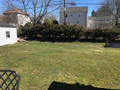 24 Toppa Blvd, Newport, RI 02840 - photo 3