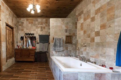 381 Redtop Ln, Poplar Bluff, MO 63901 - photo 7