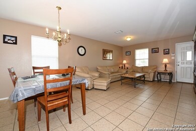 24723 Maple Crest, San Antonio, TX 78261 - photo 4