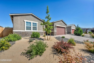 3-web-or-mls-2180-snoqualmie-dr