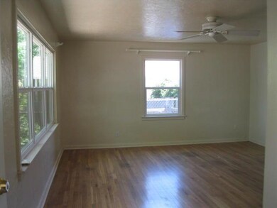 1035 State St, Redding, CA 96001 - photo 4